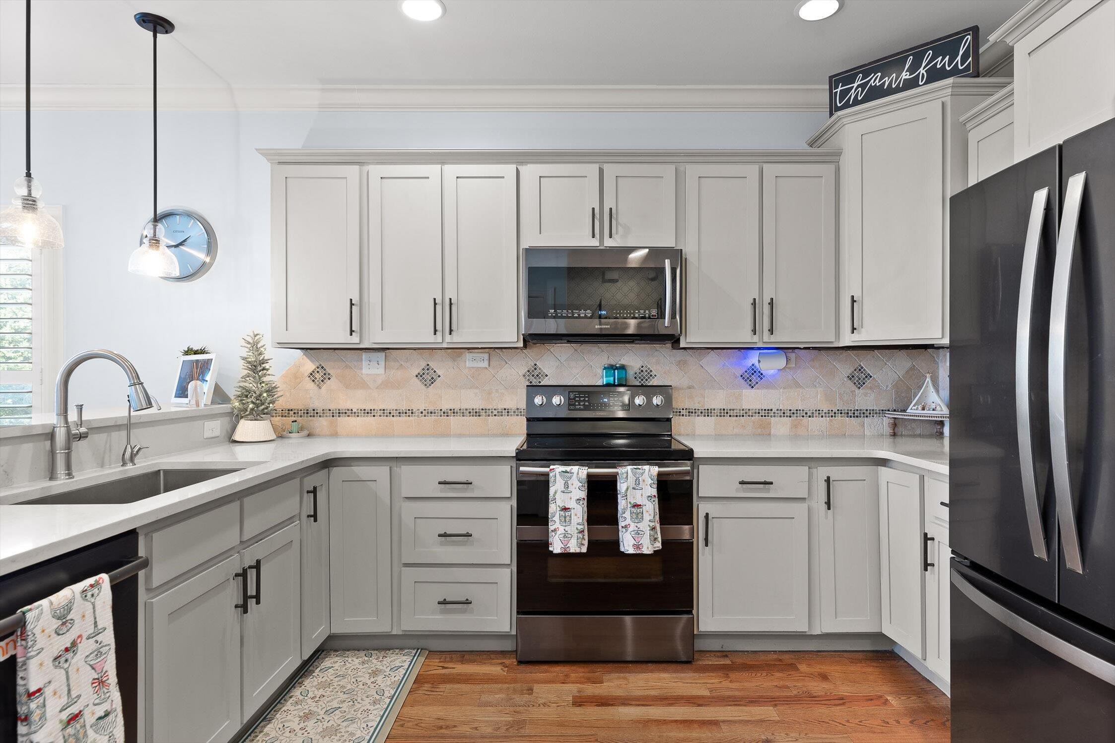 Chattanooga, Tennessee 37408, United States, 3 Bedrooms Bedrooms, ,3 BathroomsBathrooms,Residential,Active,256259