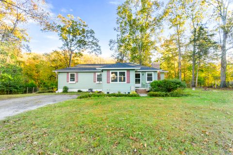 103 Cross Street Chickamauga GA 30707