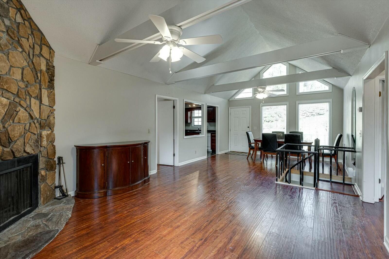 2502 Hunt Heights Drive, Soddy Daisy, Tennessee image 6