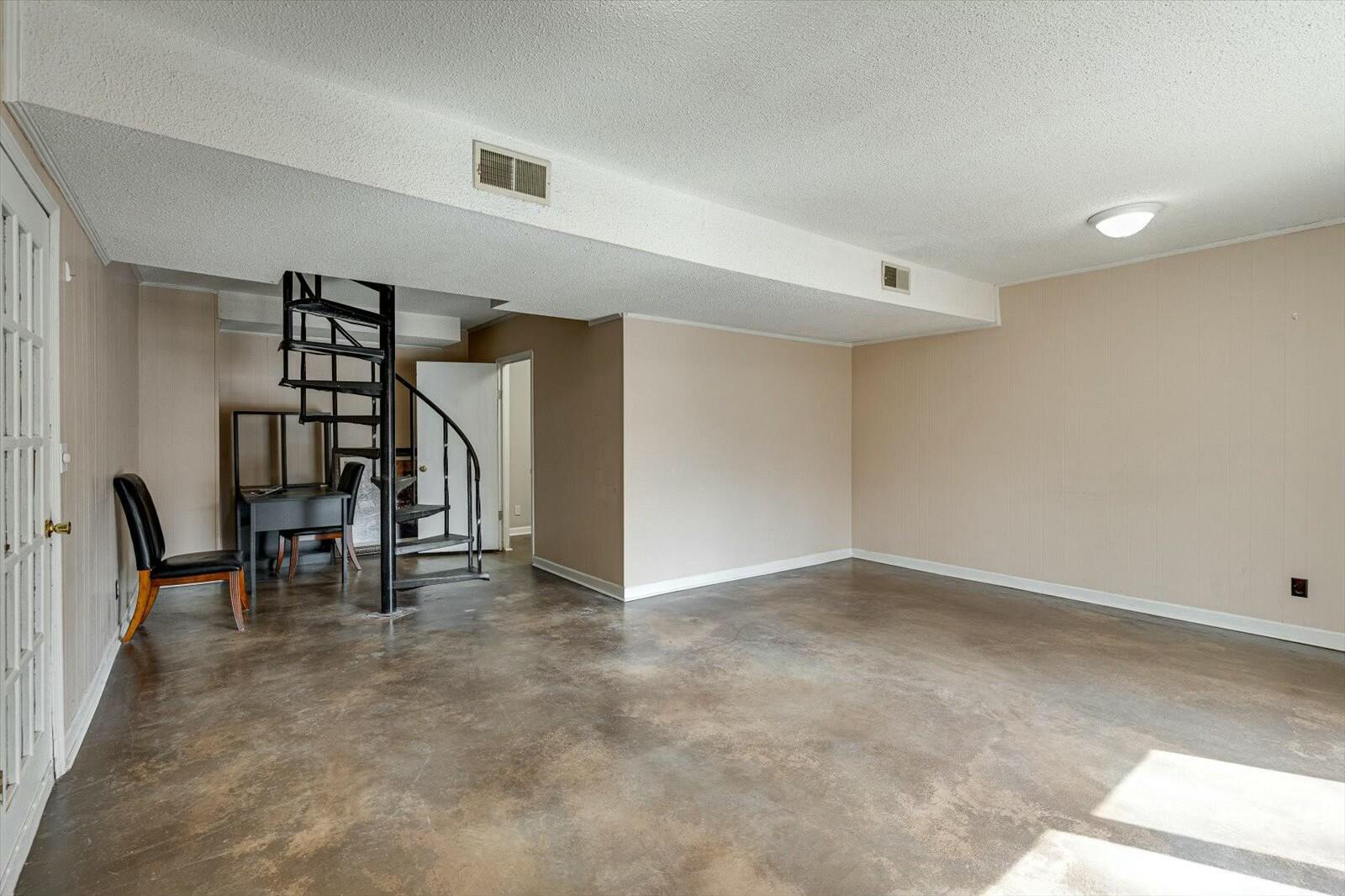 2502 Hunt Heights Drive, Soddy Daisy, Tennessee image 22