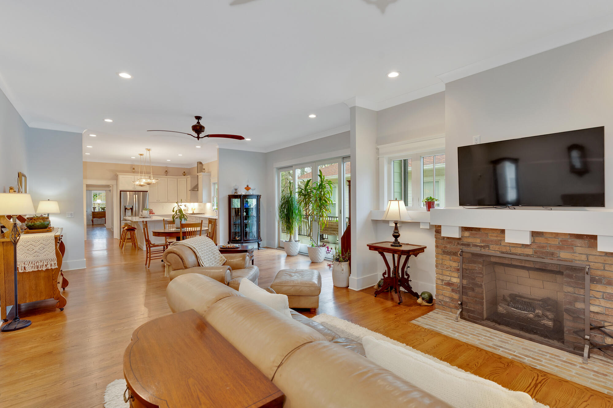 215 Mcfarland Avenue