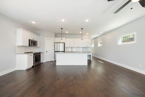 Tiny photo for 622 Ladd Avenue, Chattanooga, TN 37405 (MLS # 1524458)