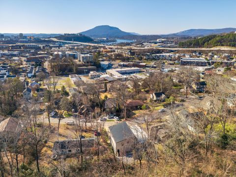 Tiny photo for 315 Pine Ridge Road, Chattanooga, TN 37405 (MLS # 1527385)