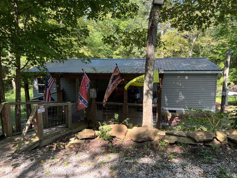 Homes For Sale - 754 Dale Trail<br/> Dade County, Menlo, GA 30731