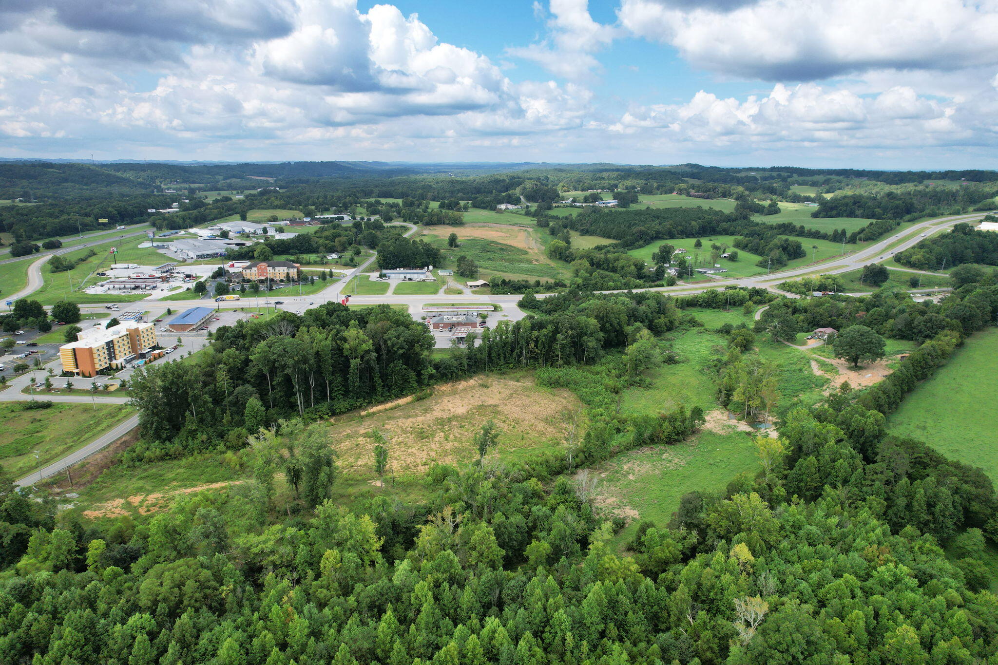 Denso Drive, Athens, Tennessee image 4