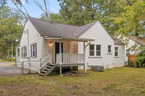 Tiny photo for 104 N Moore Road, Chattanooga, TN 37411 (MLS # 1528512)