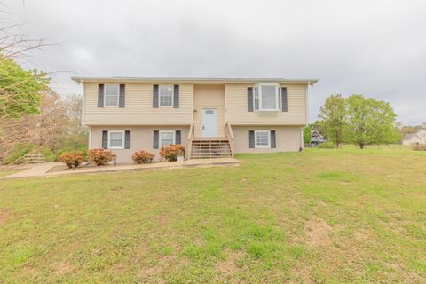 Photo of 1306 Mcintire Road, Rock Spring, GA 30739 (MLS # 1531556)