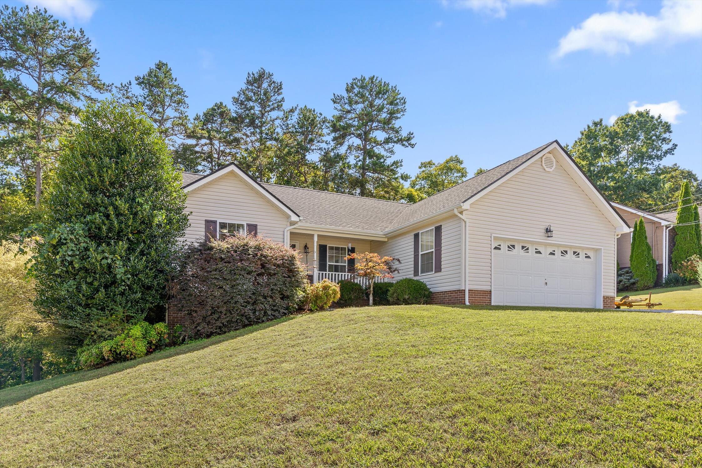93 Eagle View Drive