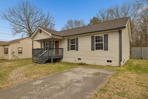 Tiny photo for 85 Biscayne Boulevard, Rossville, GA 30741 (MLS # 1530044)