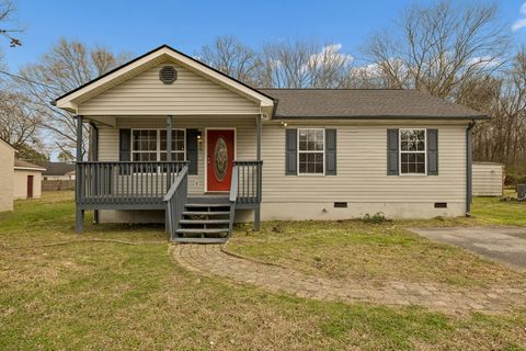 Photo of 85 Biscayne Boulevard, Rossville, GA 30741 (MLS # 1530044)