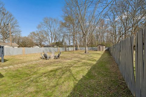 Tiny photo for 85 Biscayne Boulevard, Rossville, GA 30741 (MLS # 1530044)