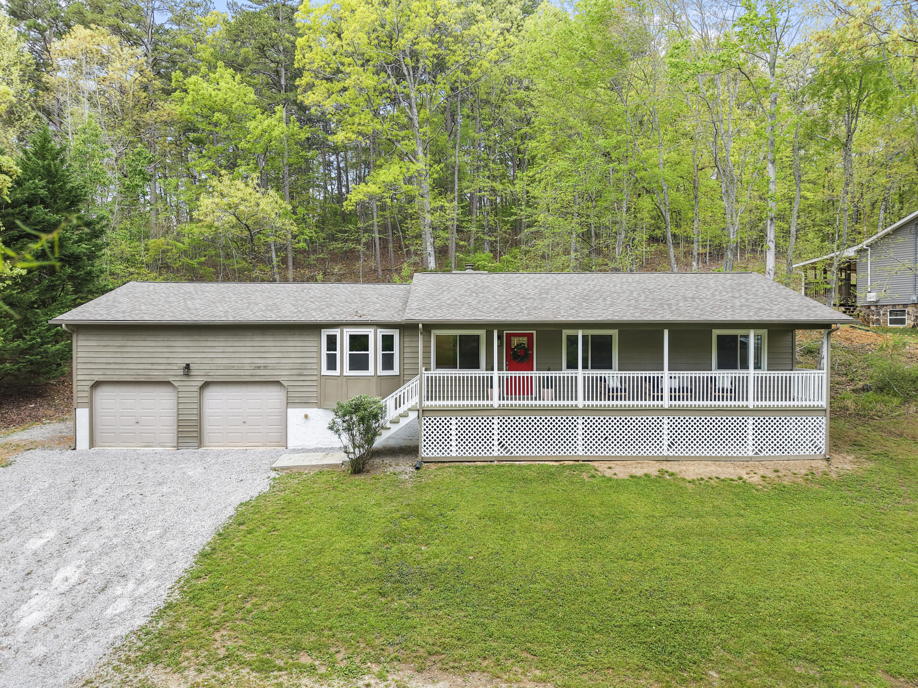 8731 Hidden Branches Road, Harrison, Tennessee image 1