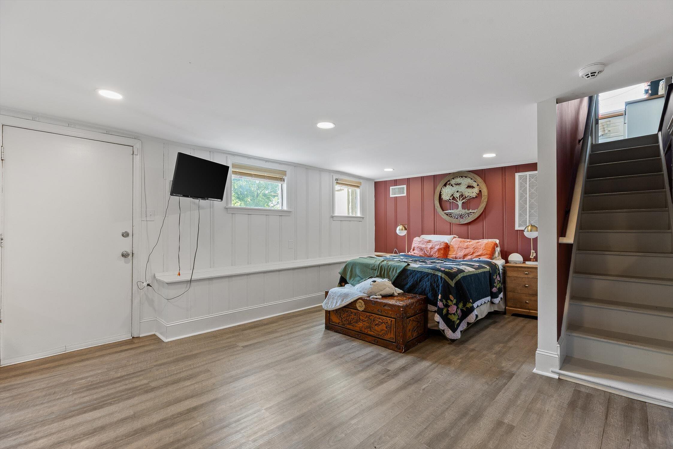 Chattanooga, Tennessee 37411, United States, 4 Bedrooms Bedrooms, ,2 BathroomsBathrooms,Residential,Contingent,150748