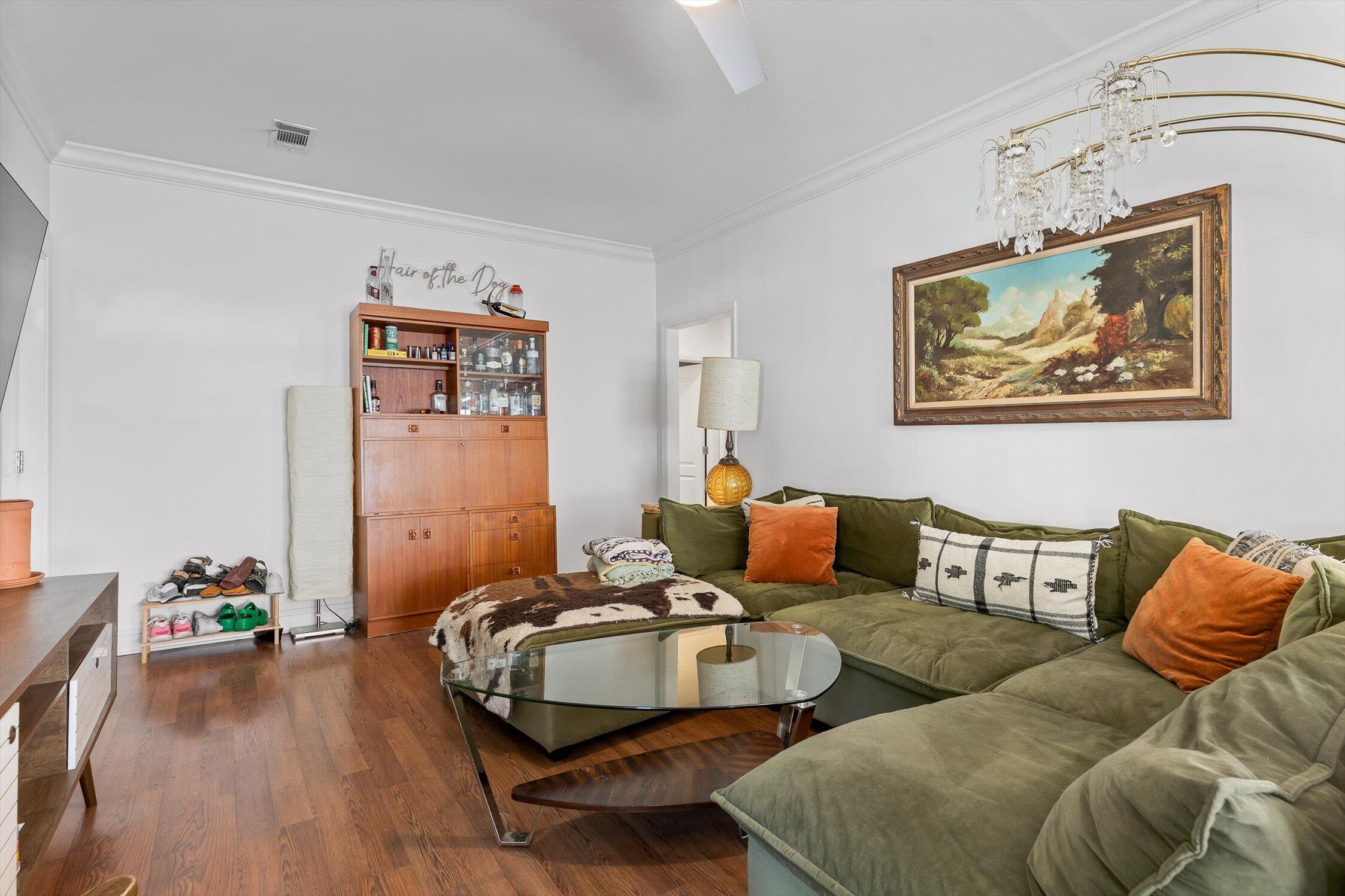 Chattanooga, Tennessee 37411, United States, 4 Bedrooms Bedrooms, ,2 BathroomsBathrooms,Residential,Contingent,150748