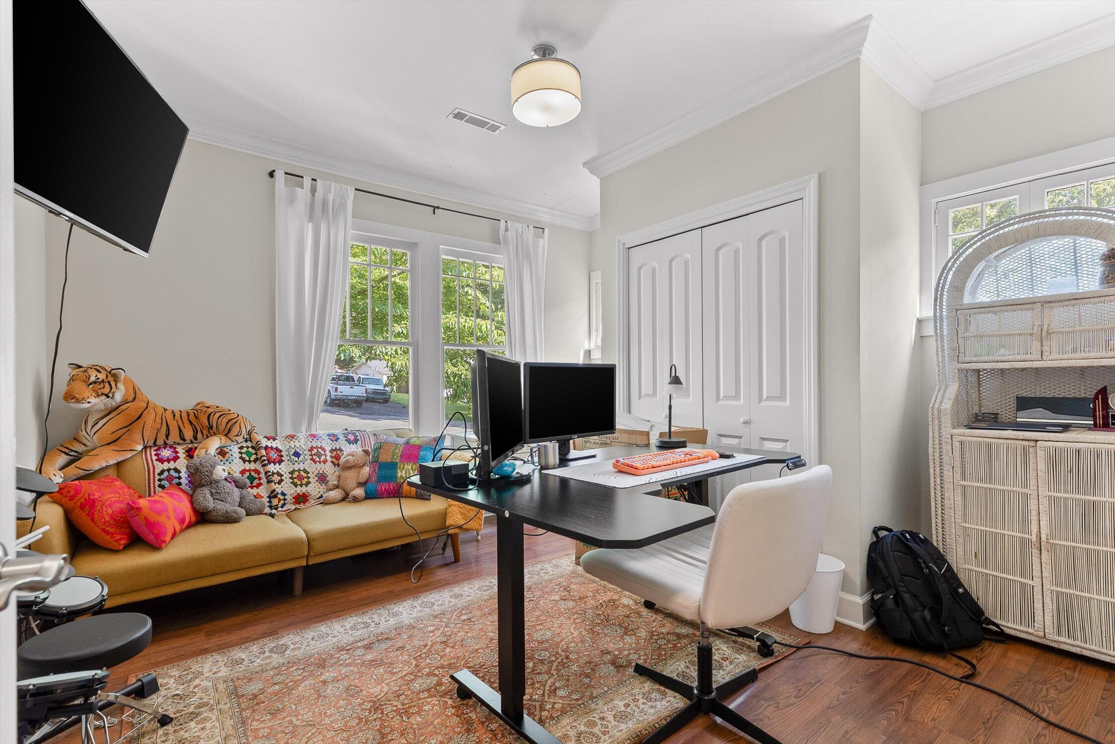 Chattanooga, Tennessee 37411, United States, 4 Bedrooms Bedrooms, ,2 BathroomsBathrooms,Residential,Contingent,150748