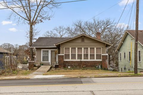 Photo of 806 Barton Avenue, Chattanooga, TN 37405 (MLS # 1529166)
