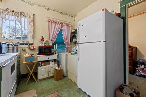 Tiny photo for 806 Barton Avenue, Chattanooga, TN 37405 (MLS # 1529166)