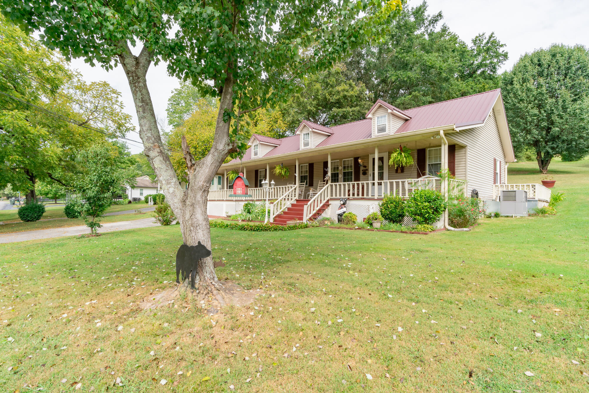 1233 Gadd Road, Hixson, Tennessee image 2