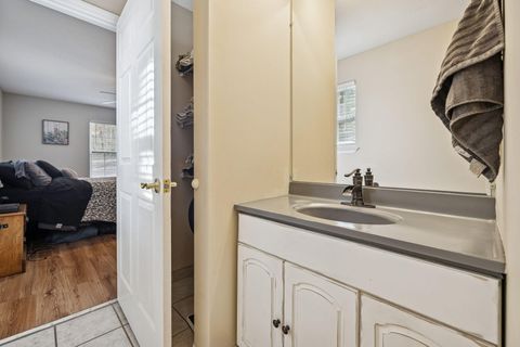 Tiny photo for 617 Bradley Avenue, LaFayette, GA 30728 (MLS # 1528540)