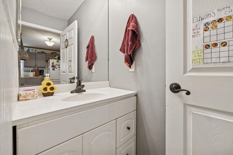 Tiny photo for 617 Bradley Avenue, LaFayette, GA 30728 (MLS # 1528540)