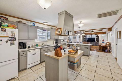 Tiny photo for 617 Bradley Avenue, LaFayette, GA 30728 (MLS # 1528540)