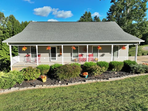 Photo of 385 Hidden Forest Trail, Spring City, TN 37381 (MLS # 1543781)