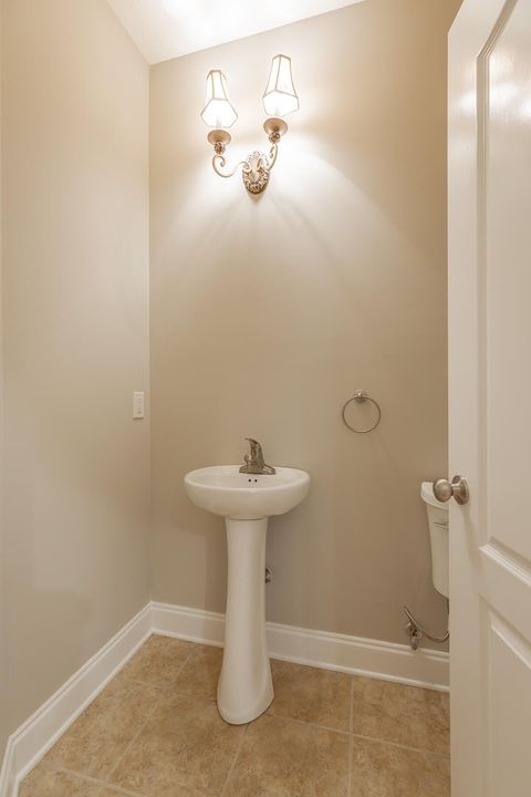 Tiny photo for 4370 Wellesley Drive, Ooltewah, TN 37363 (MLS # 1527941)