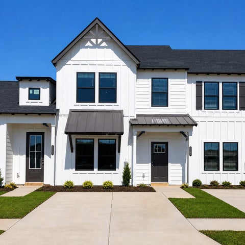 Townhouse For Sale - 6636 Monarch Circle<br/> Hamilton County County, Hixson, TN 37343