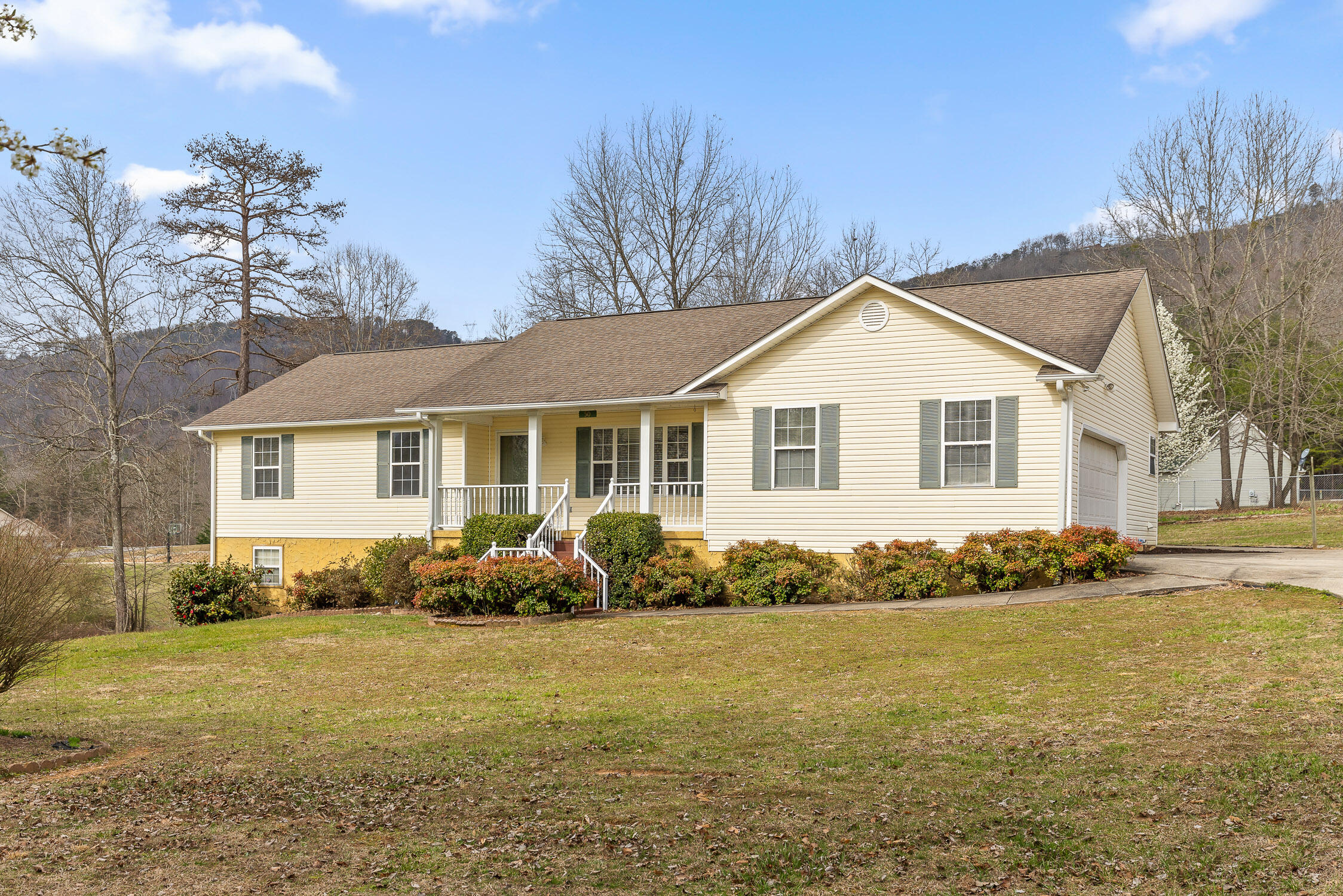 50 Valley Estates Drive, Trenton, Georgia image 1