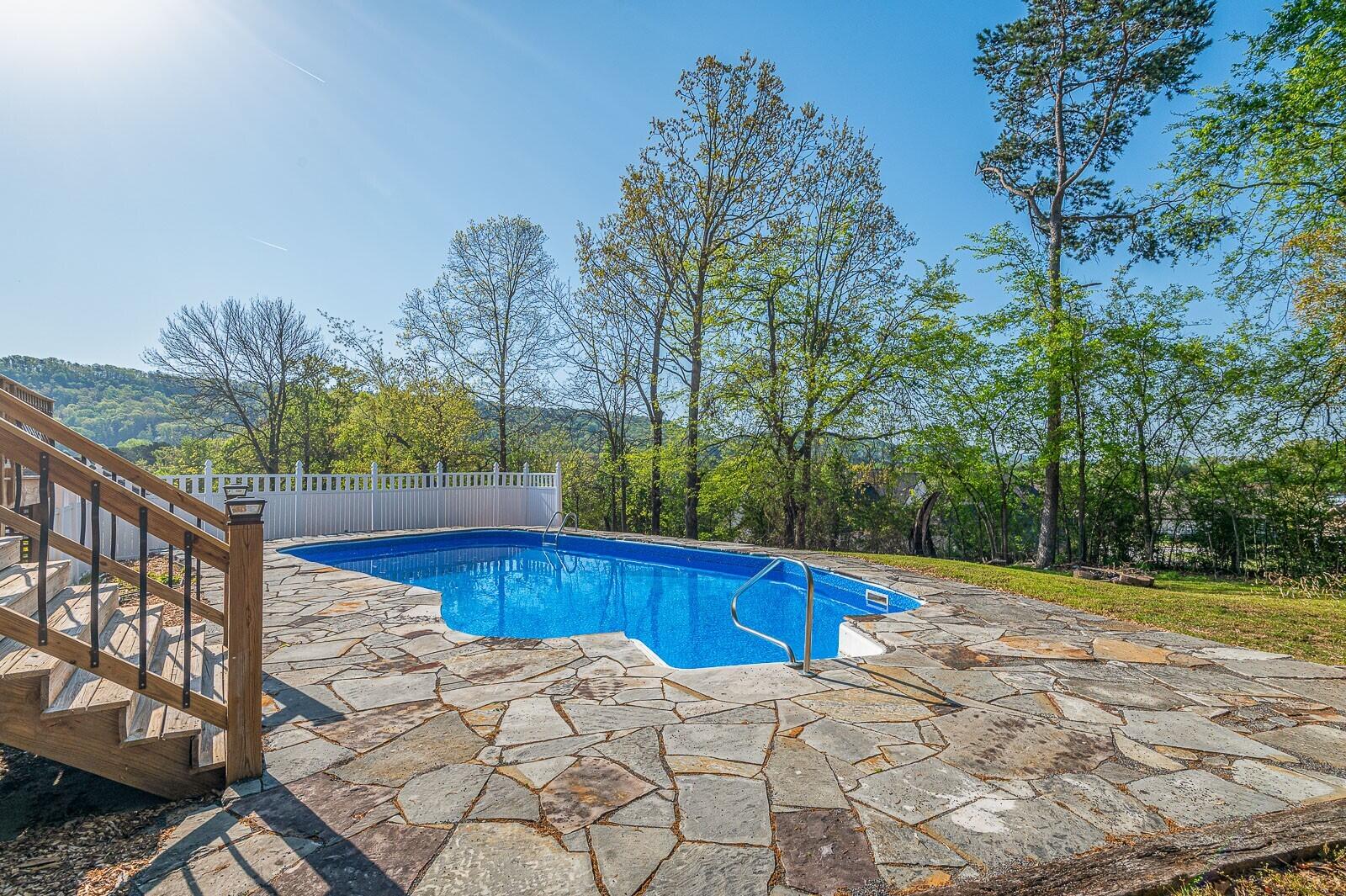 9218 Cobblestone Hill Drive, Ooltewah, Tennessee image 7