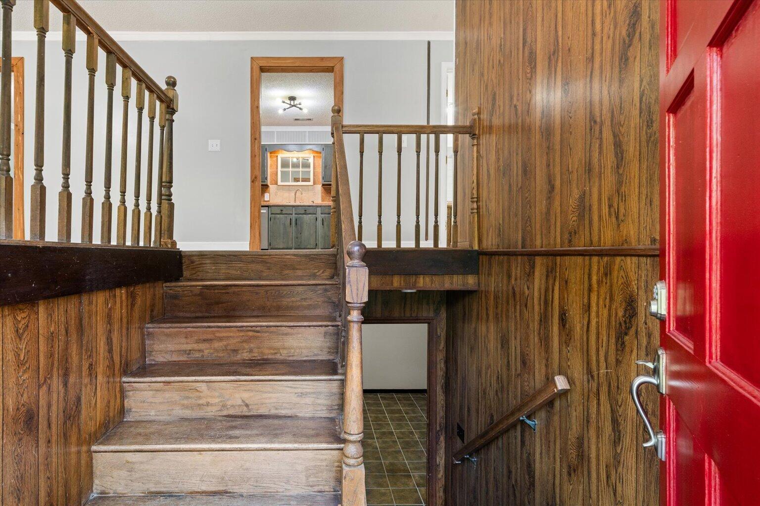 604 Pine Oaks Drive
