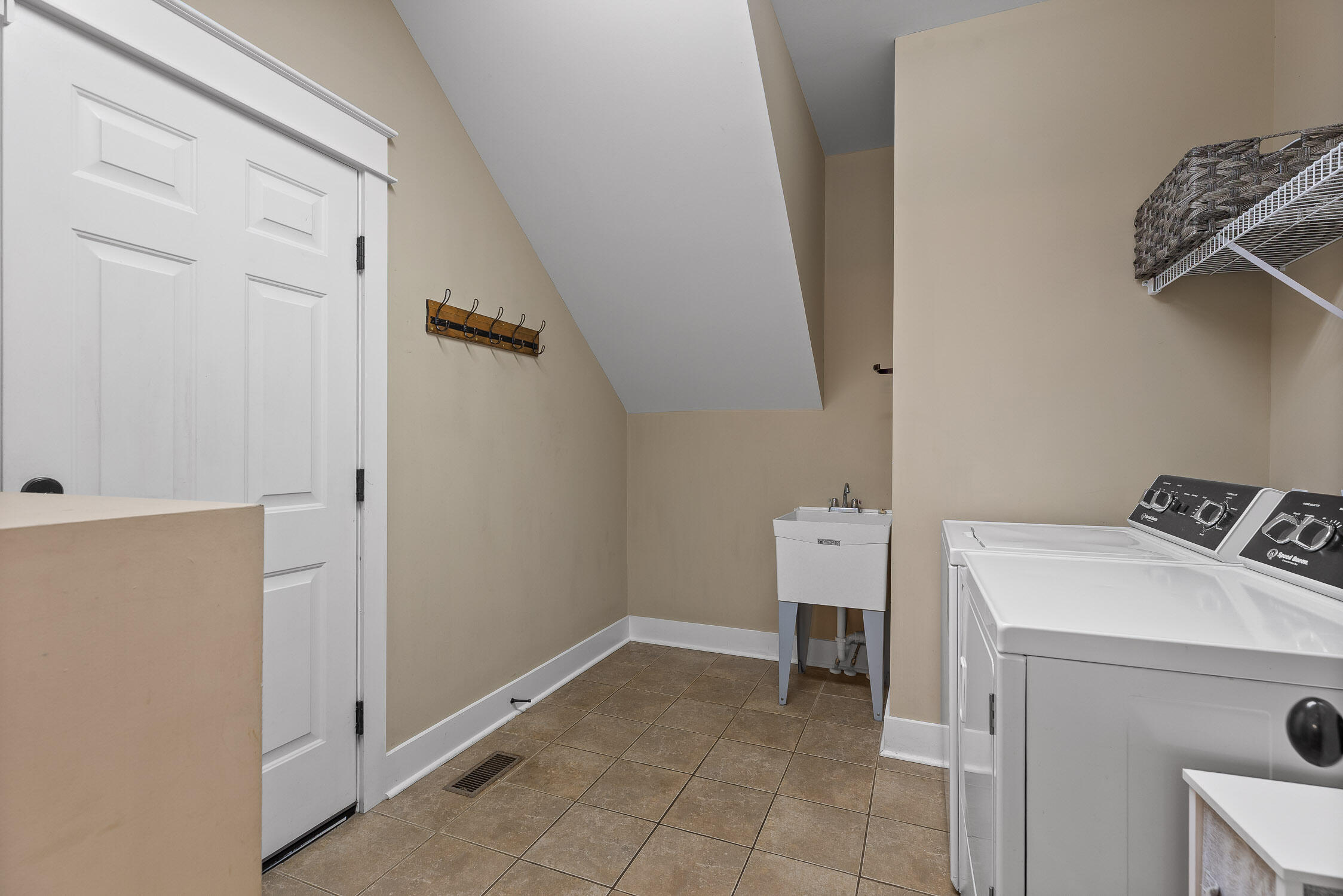 808 Willcrest Drive, Chattanooga, Tennessee image 16