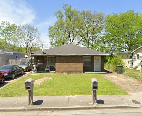 Photo of 2811 Morgan Avenue, Chattanooga, TN 37404 (MLS # 1532111)