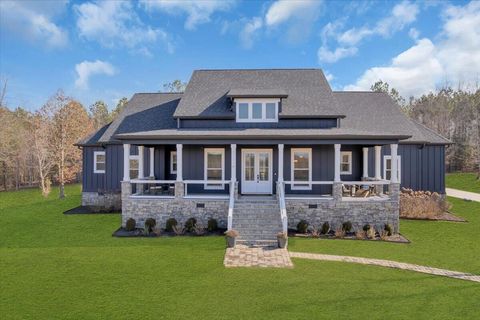 Photo of 1115 River Bluffs Drive, Jasper, TN 37347 (MLS # 1527705)