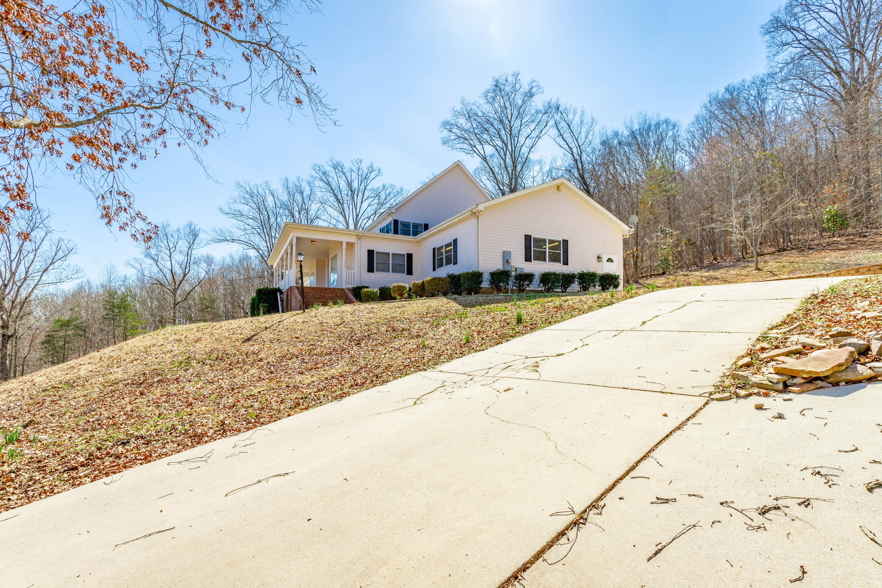 357 Waterfall Road, Sequatchie, Tennessee image 25