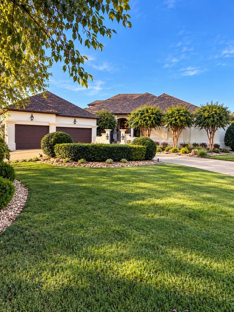 Photo of 7805 Scrapeshin Trail, Chattanooga, TN 37421 (MLS # 1543592)