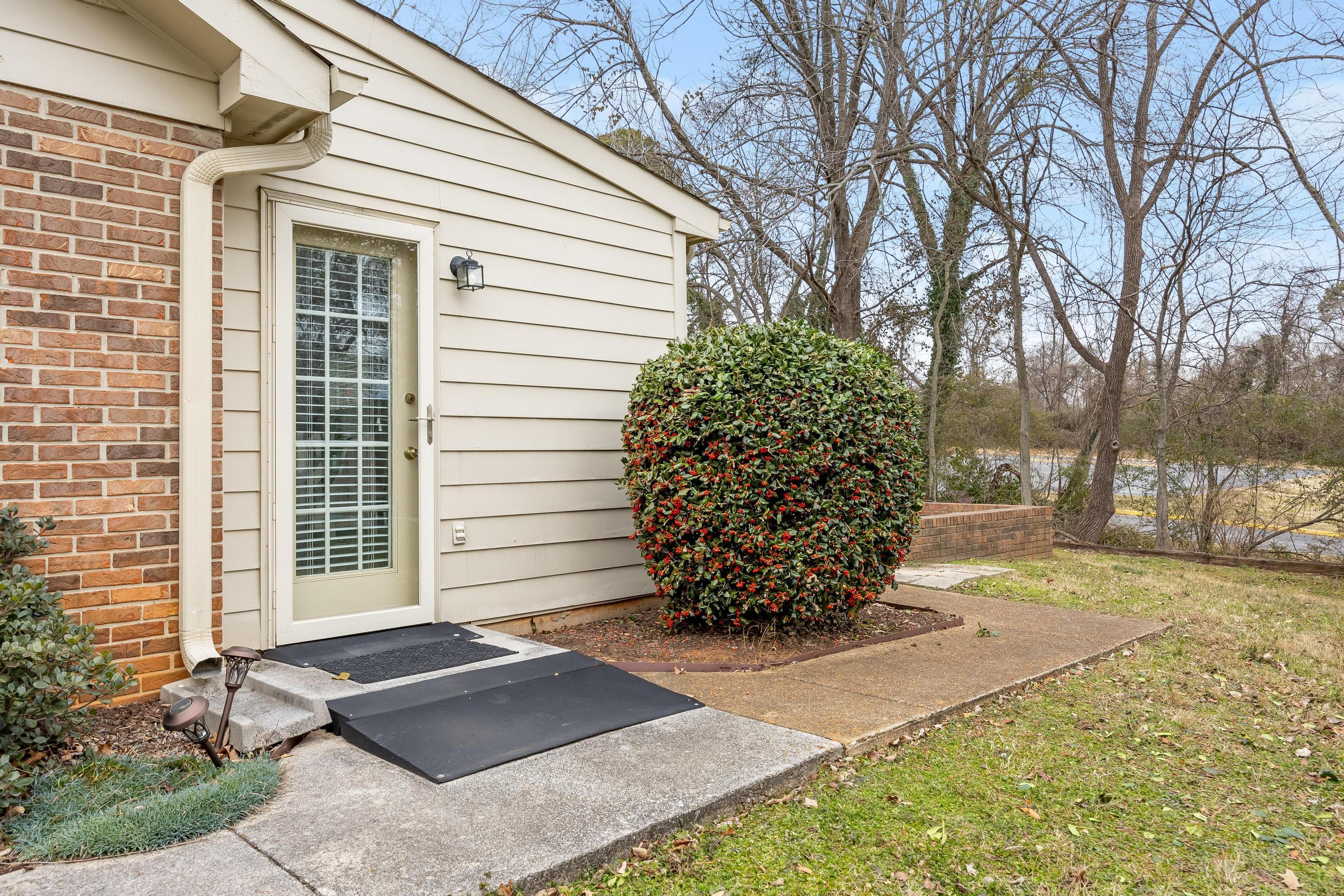6744 Hickory Manor Circle, Chattanooga, Tennessee image 35