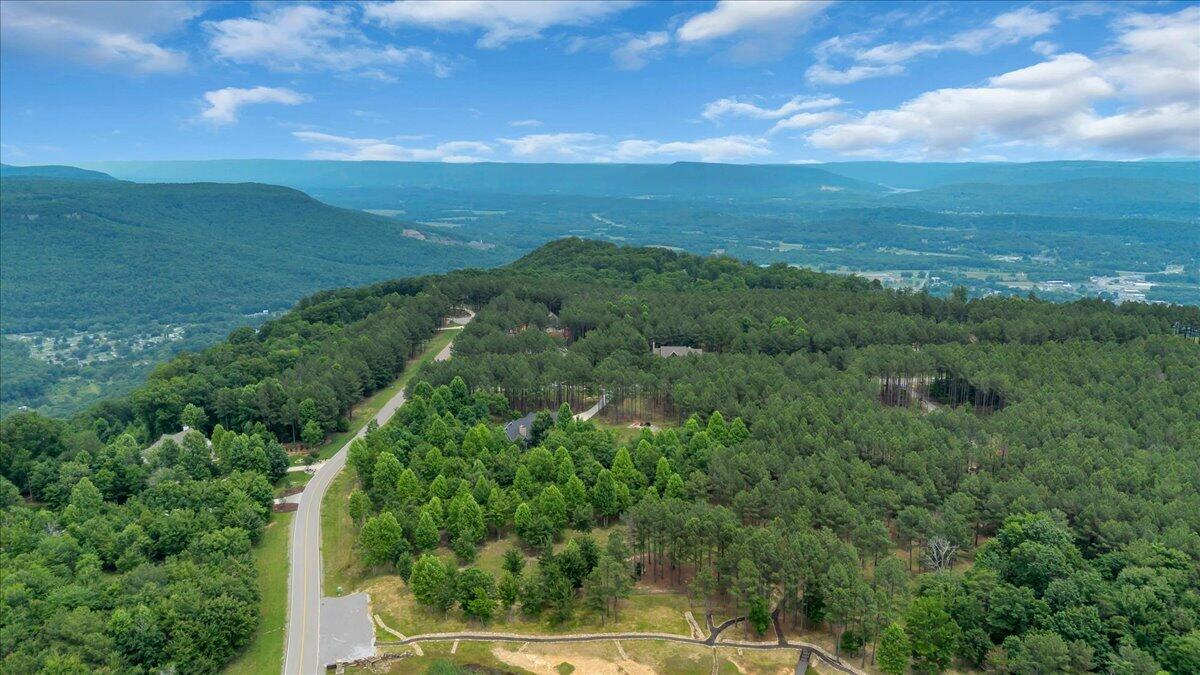 275 Wilderness Dr, Jasper, TN, 37347, USA, 4 Bedrooms Bedrooms, ,3 BathroomsBathrooms,Residential,Active,275 Wilderness Dr,1536364