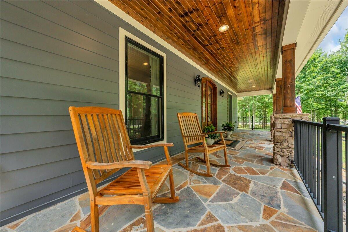 275 Wilderness Dr, Jasper, TN, 37347, USA, 4 Bedrooms Bedrooms, ,3 BathroomsBathrooms,Residential,Active,275 Wilderness Dr,1536364