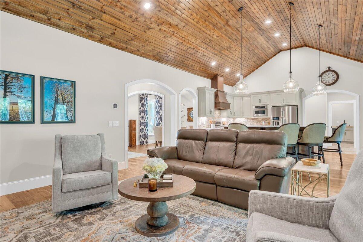 275 Wilderness Dr, Jasper, TN, 37347, USA, 4 Bedrooms Bedrooms, ,3 BathroomsBathrooms,Residential,Active,275 Wilderness Dr,1536364