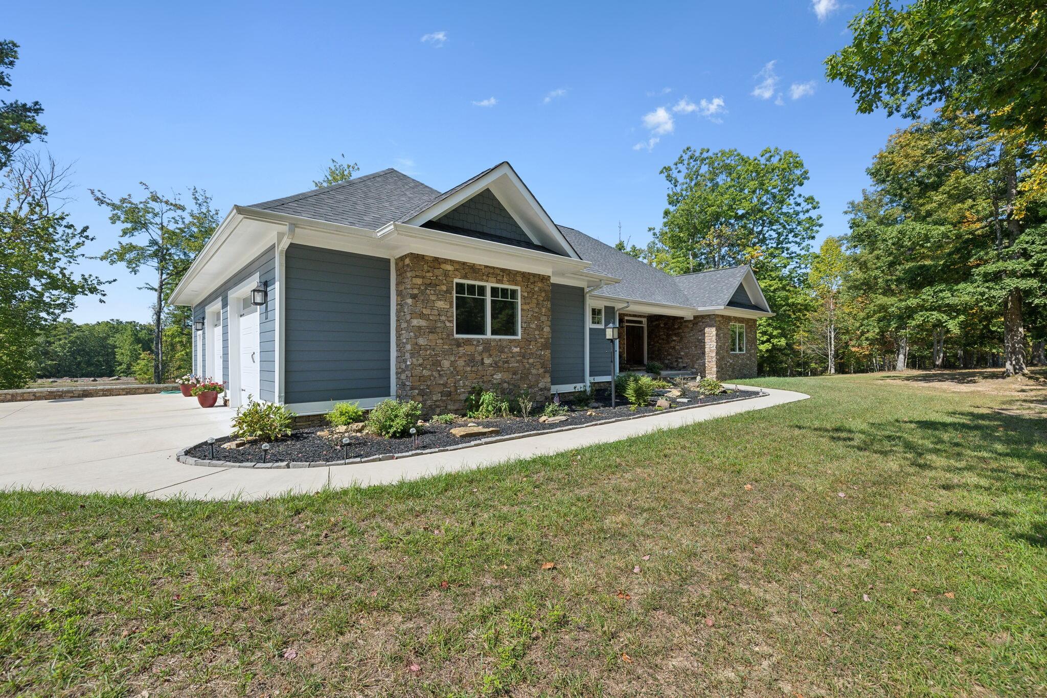 1158 Bluff View Drive, Dunlap, Tennessee image 5