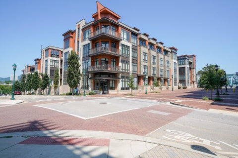Condo For Sale - 129 Walnut Street<br/> Hamilton County, Chattanooga, TN 37403