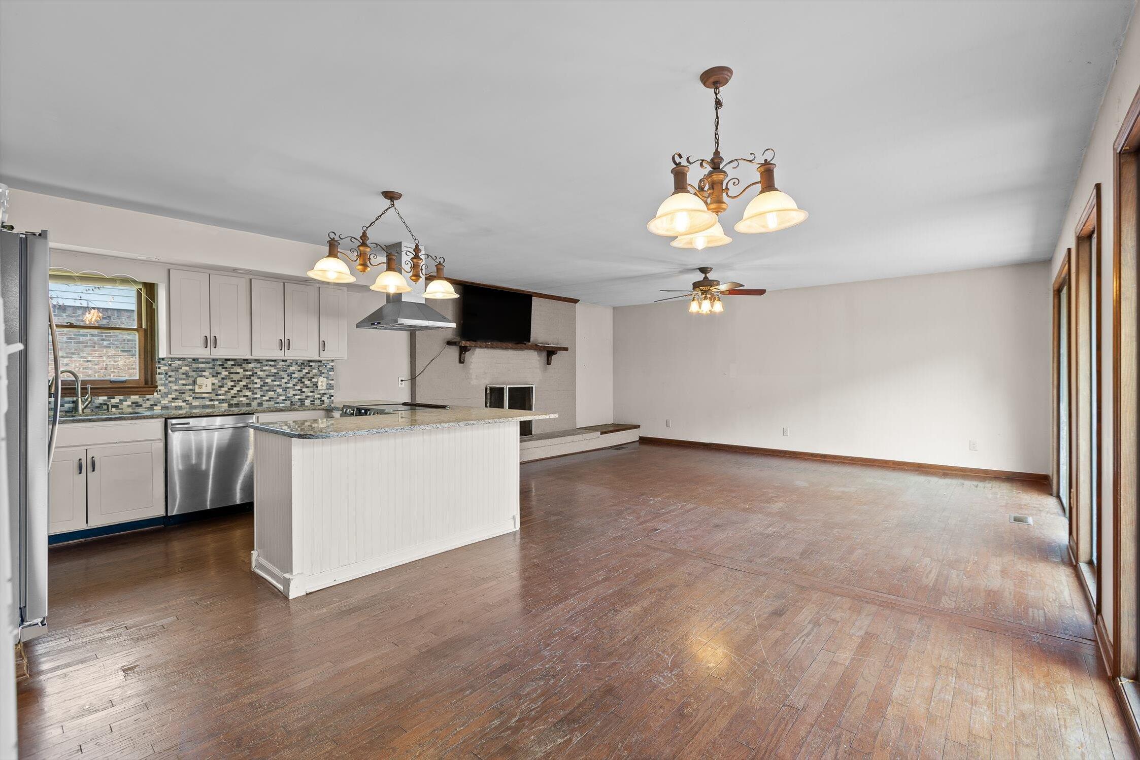 Chattanooga, Tennessee 37412, United States, 3 Bedrooms Bedrooms, ,2 BathroomsBathrooms,Residential,Active,204494