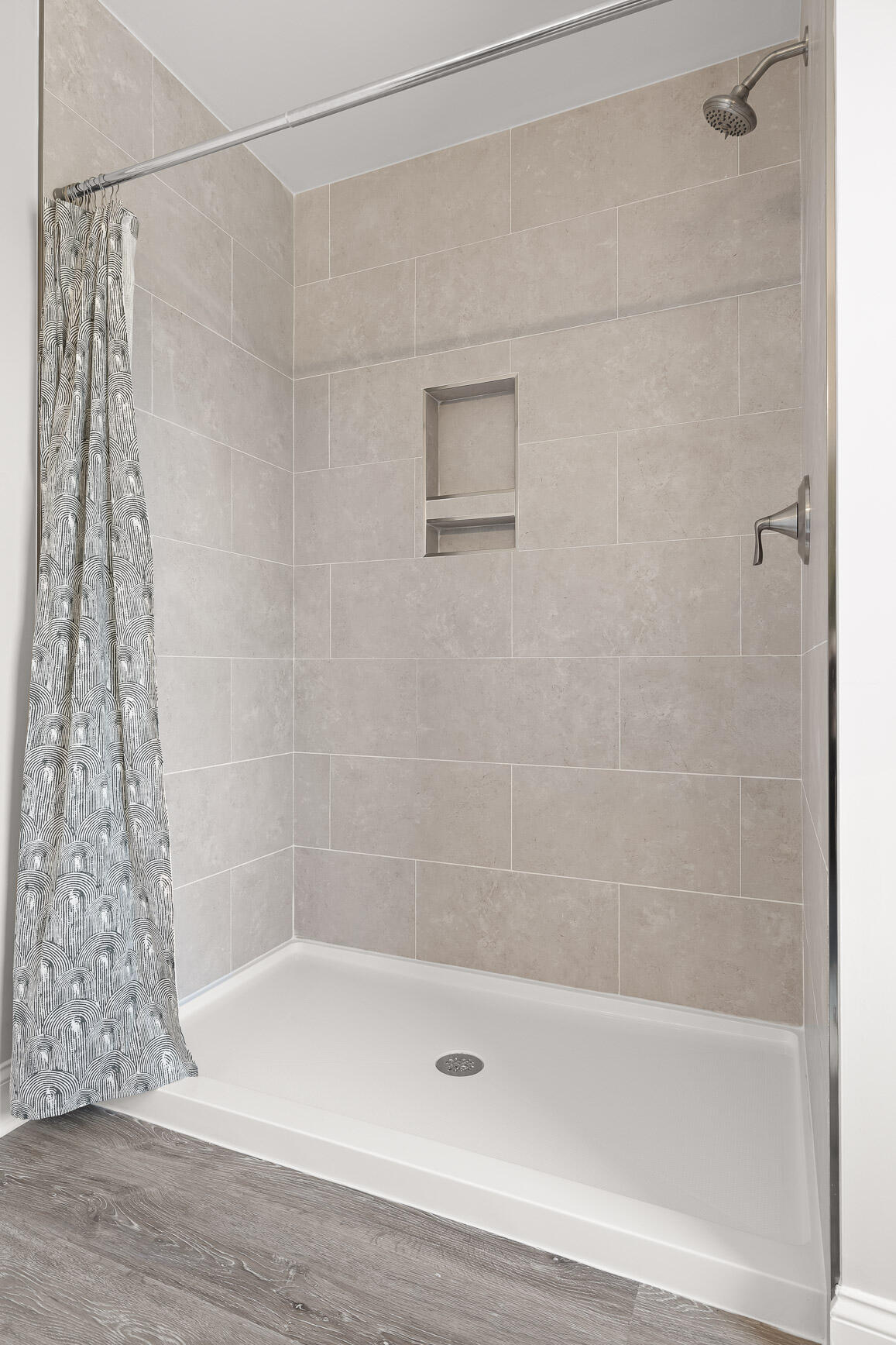 Chattanooga, Tennessee 37421, United States, 3 Bedrooms Bedrooms, ,3 BathroomsBathrooms,Residential,Active,15610