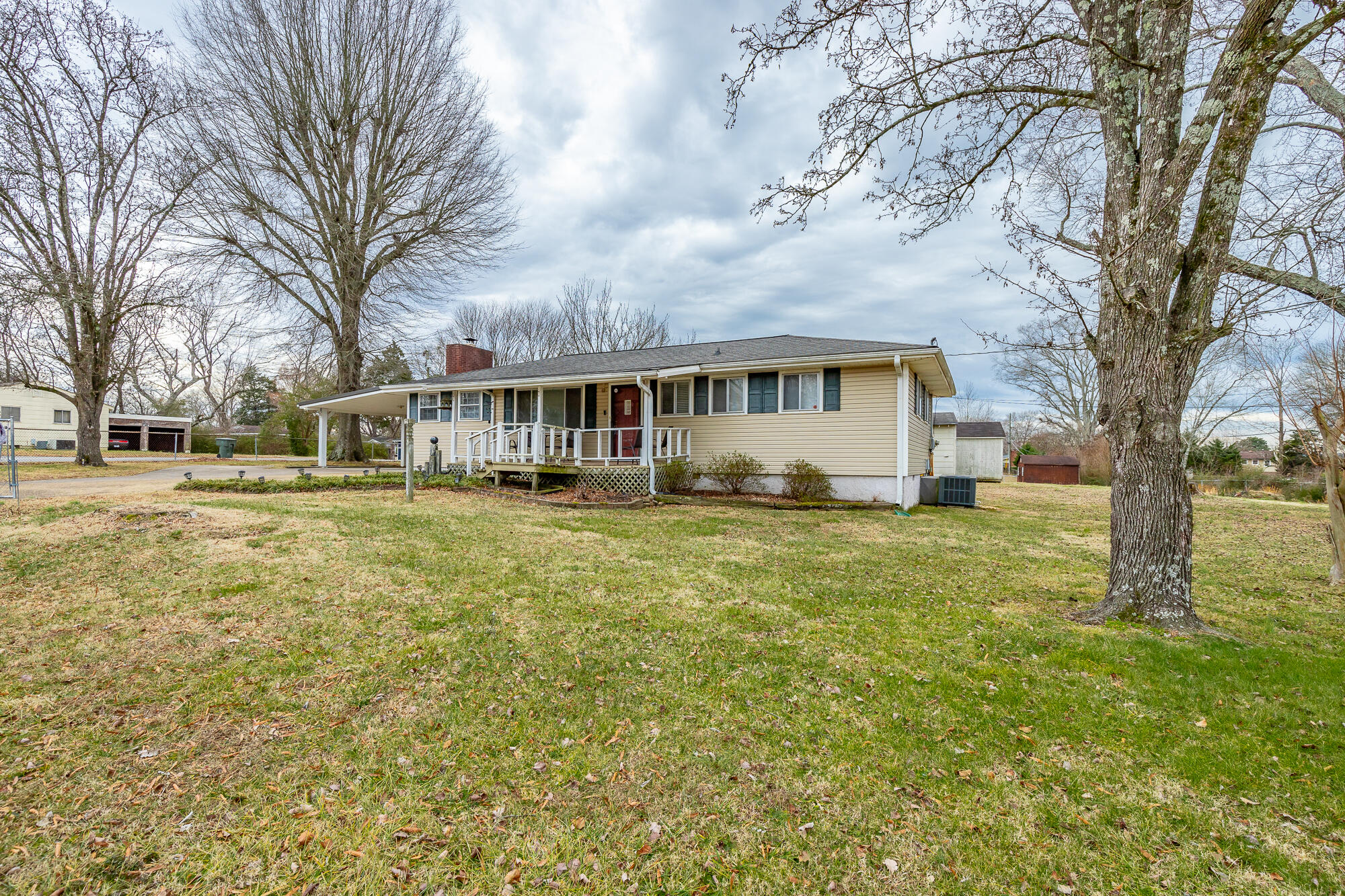 2703/2705 Shepherd View Drive, Chattanooga, Tennessee image 2