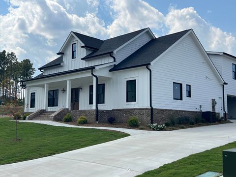 Photo of 3247 Allison Way NW, Cleveland, TN 37312 (MLS # 1519849)