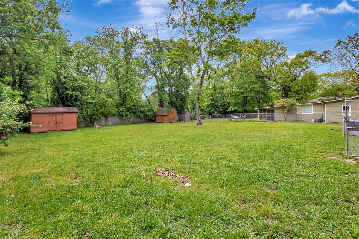 856 Kentucky Avenue, Signal Mountain, Tennessee image 16