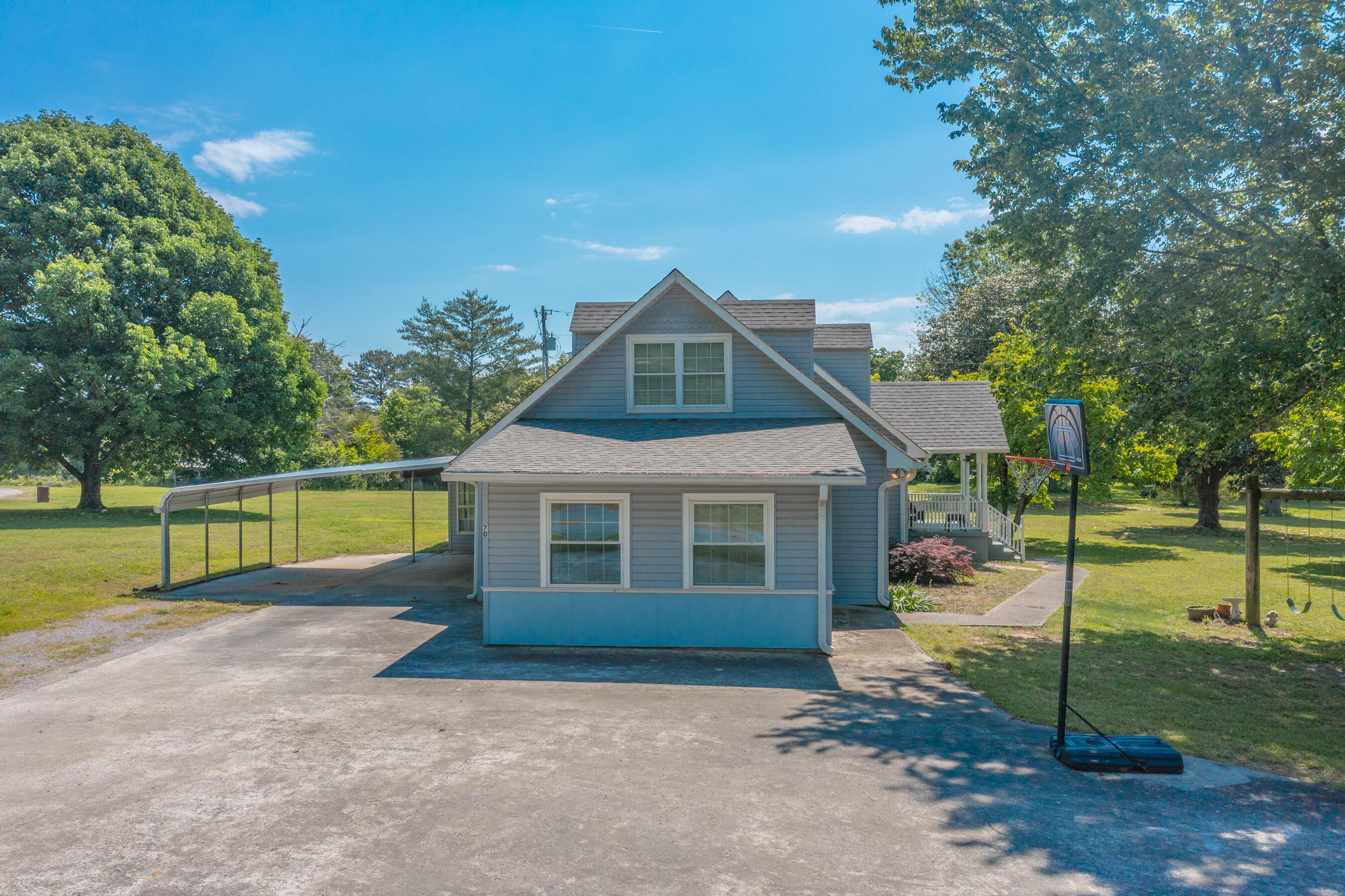 70 Cottage Lane