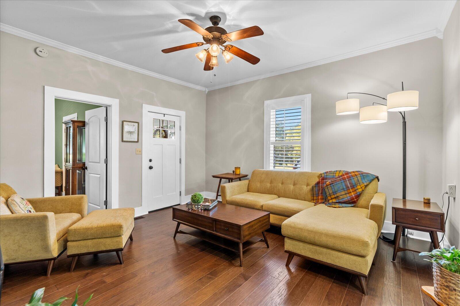 318 Locust Avenue