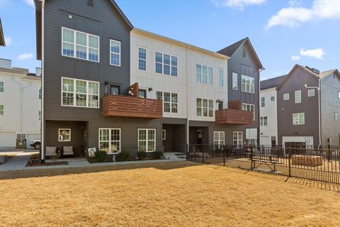 Tiny photo for 1480 Chatt City Way, Chattanooga, TN 37408 (MLS # 1528478)